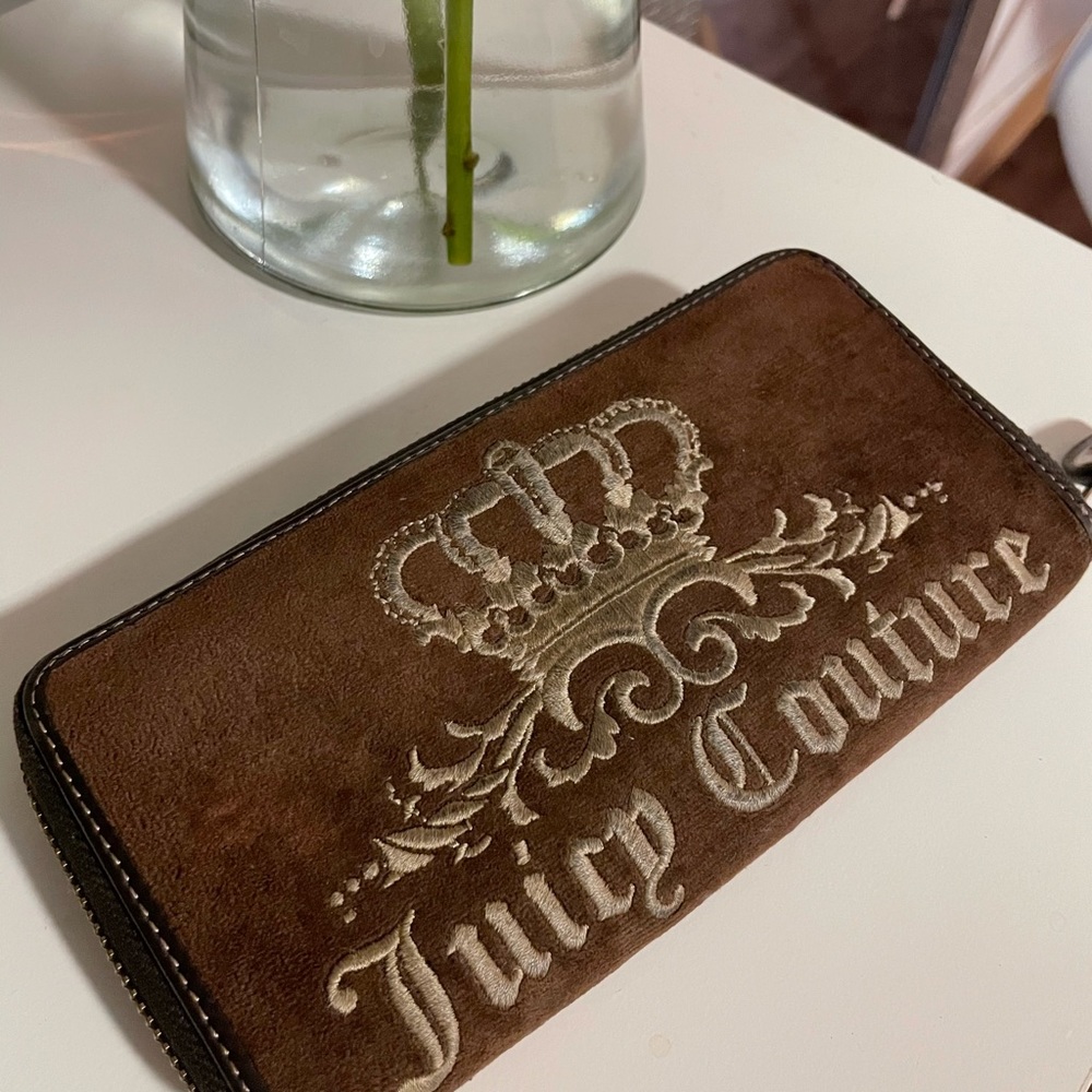 Suede Juicy Couture wallet